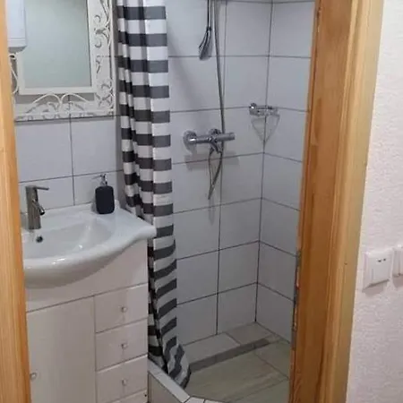 Apartment Stone *